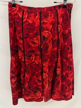 Vintage Y2K 100% Silk Bright Red Crimson & Black Roses Print Skirt Size 8